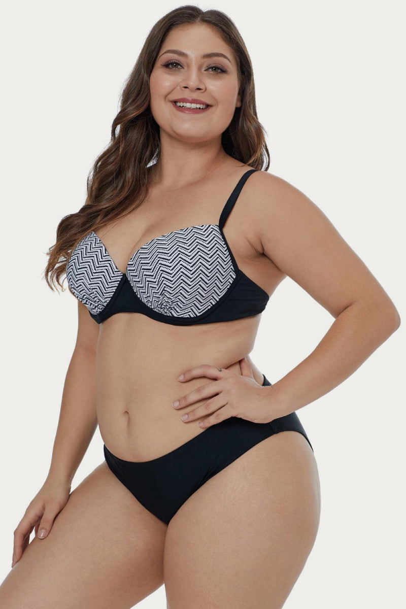 Waves Print Plus Size Bikini Set wave print top and black bottoms