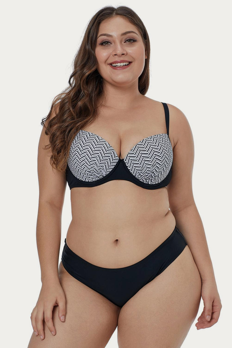 Waves Print Plus Size Bikini Set wave print top and black bottoms