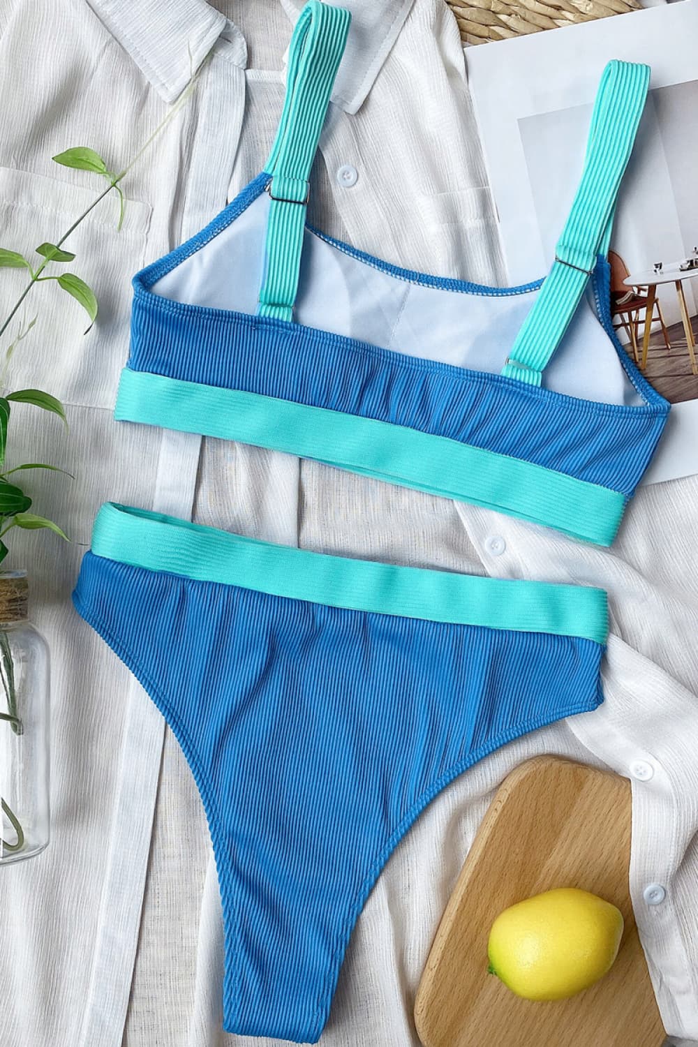 Color Block Scoop Neck Bikini Set blue